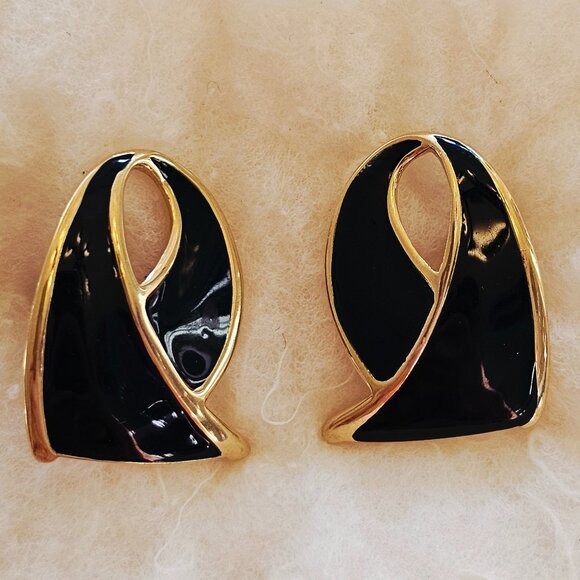 Vintage Monet gold-toned, black enamelled earrings; EUC - Picture 1 of 7
